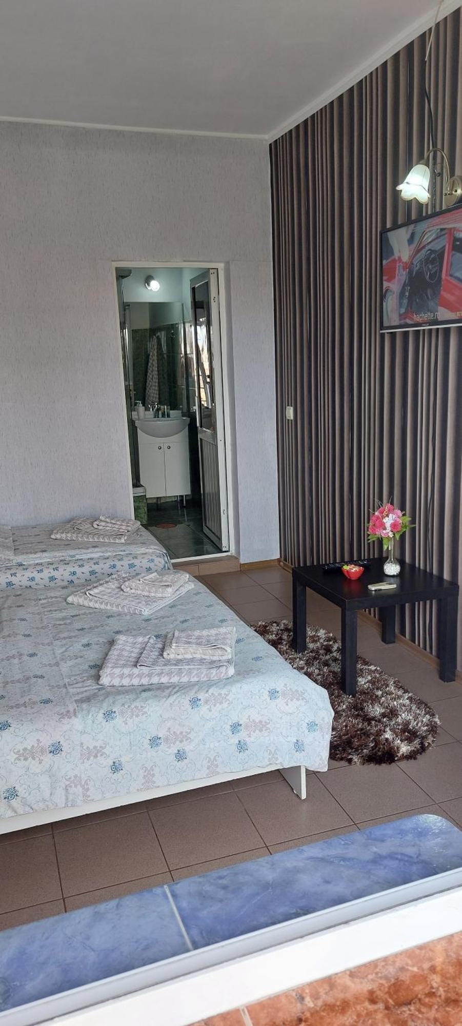 Vila Alexandru เอโฟริเอนอร์ด ภายนอก รูปภาพ